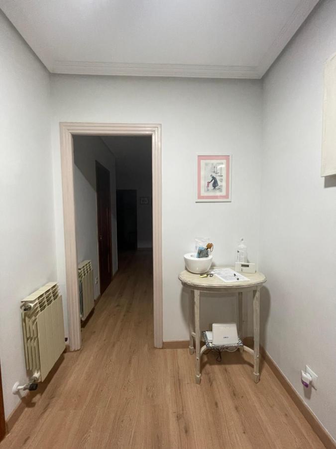 Appartamento San Pablo, piso céntrico y con aparcamiento Palencia Esterno foto