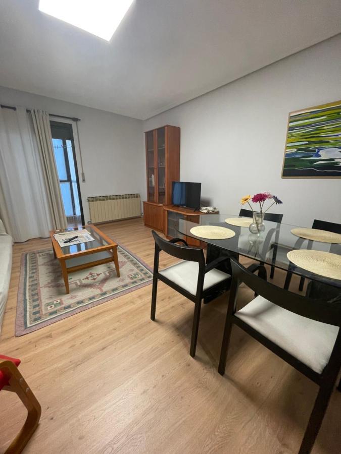 Appartamento San Pablo, piso céntrico y con aparcamiento Palencia Esterno foto